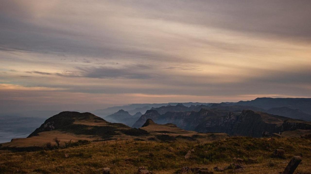 Отель Montanha Do Sol - Урубиси Экстерьер фото
