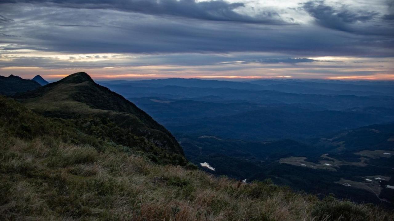 Отель Montanha Do Sol - Урубиси Экстерьер фото
